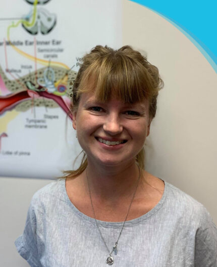 Mentor-Jessica Niemela photo Mentor - Jessica Niemela | Canadian Hard of Hearing Association